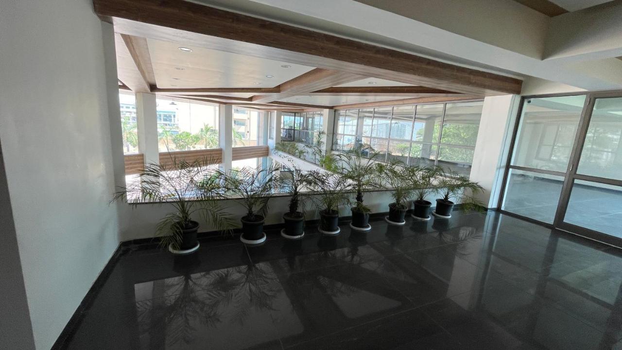 Heaven 7 Hotel & Resort Himatnagar Экстерьер фото