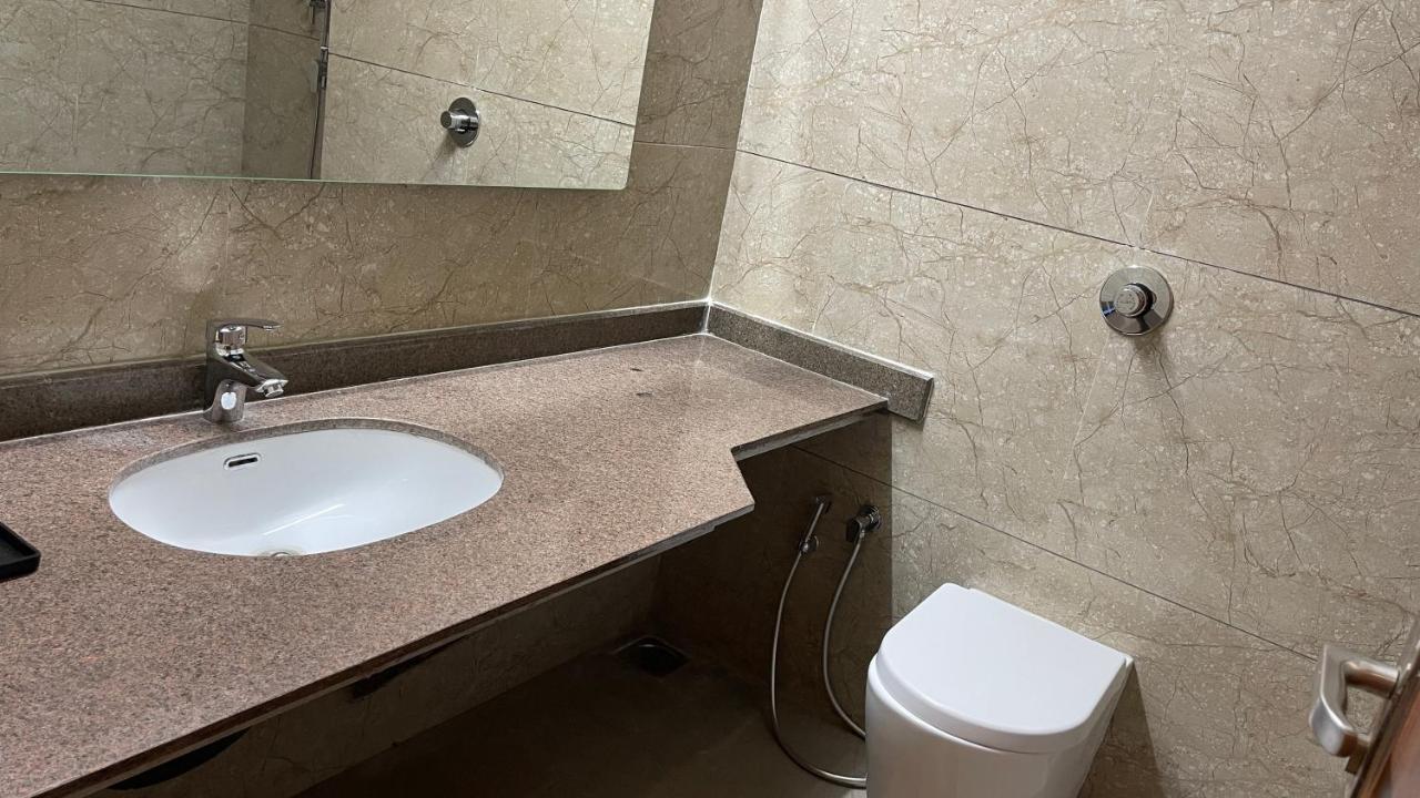 Heaven 7 Hotel & Resort Himatnagar Экстерьер фото