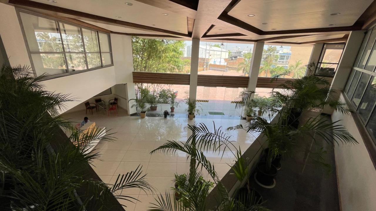 Heaven 7 Hotel & Resort Himatnagar Экстерьер фото