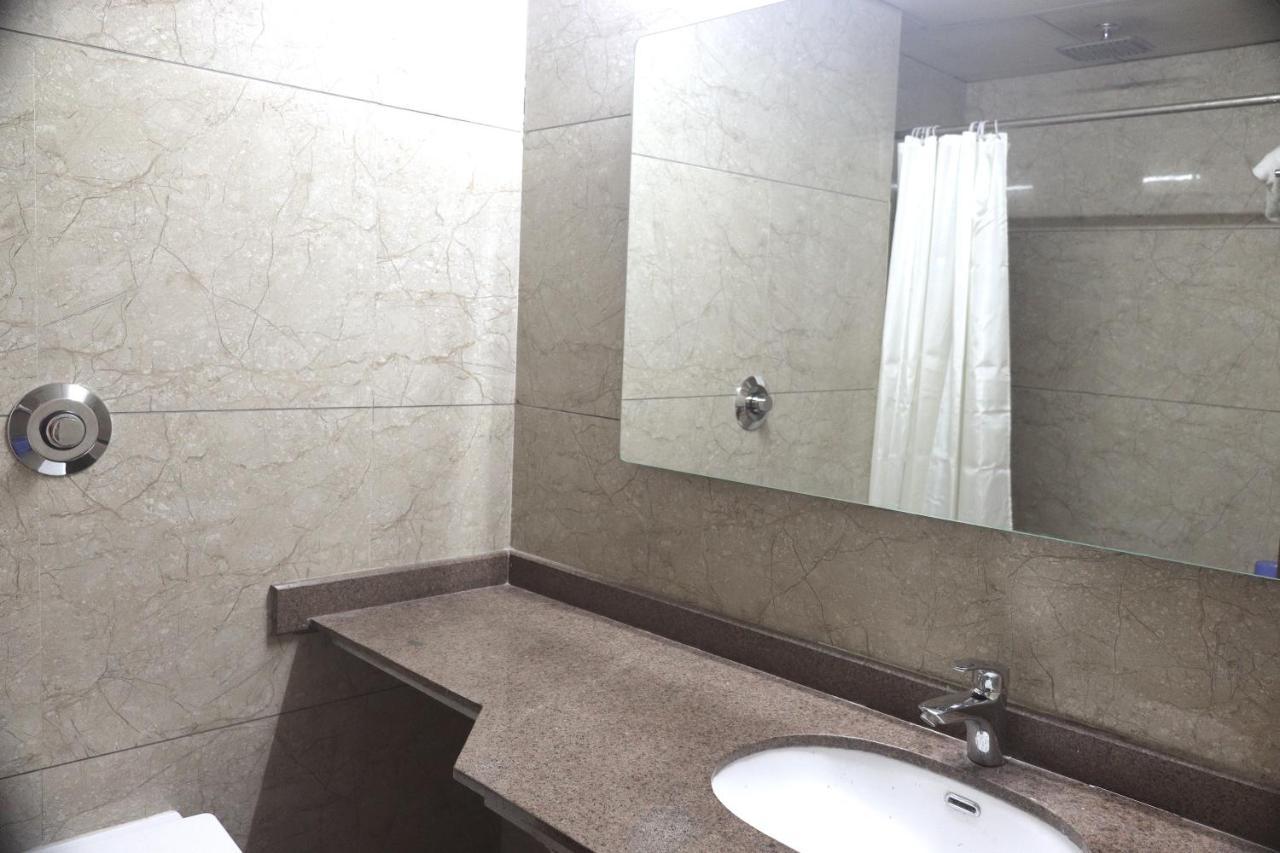 Heaven 7 Hotel & Resort Himatnagar Экстерьер фото